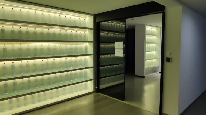 أفضل سعر زجاجات النبيذ آلة ملء الكحول الكربونية مشروبات ملء آلة المصنعين 4