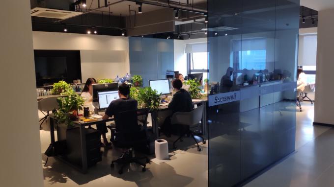 أفضل سعر زجاجات النبيذ آلة ملء الكحول الكربونية مشروبات ملء آلة المصنعين 5