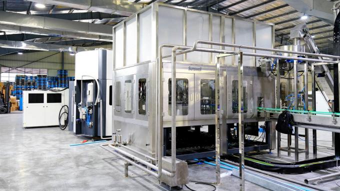 أفضل سعر زجاجات النبيذ آلة ملء الكحول الكربونية مشروبات ملء آلة المصنعين 8